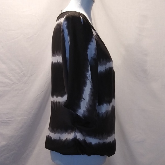 Converse OneStar Sheer Blouse - Picture 2 of 6